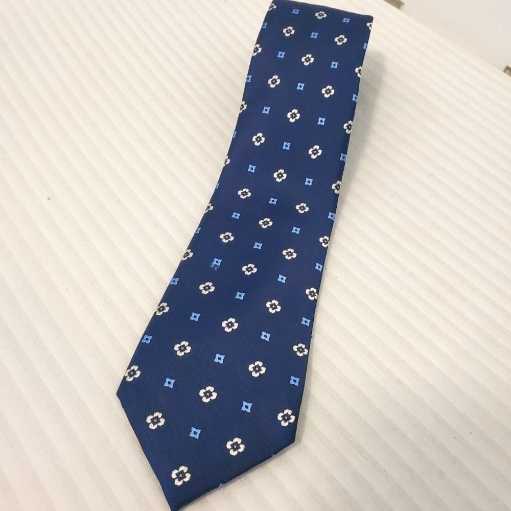 Tommy Hilfiger Navy 100% Silk Tie, Geometric Print, Business Casual, Preppy